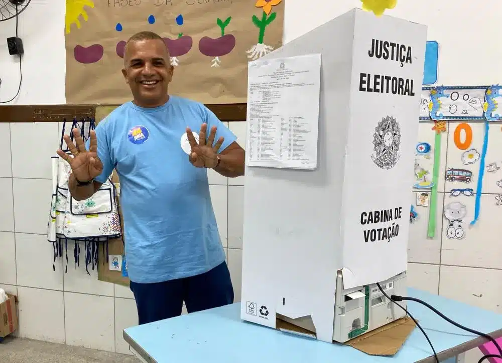 Bira da Barraca é eleito prefeito de Mata de São João