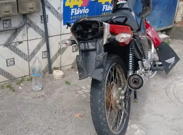 Adolescente é apreendido com motocicleta adulterada em Barra do Pojuca