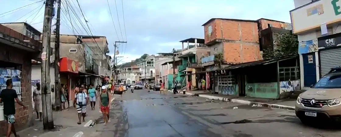 CHACINA: Três pessoas são mortas e uma ferida em Salvador