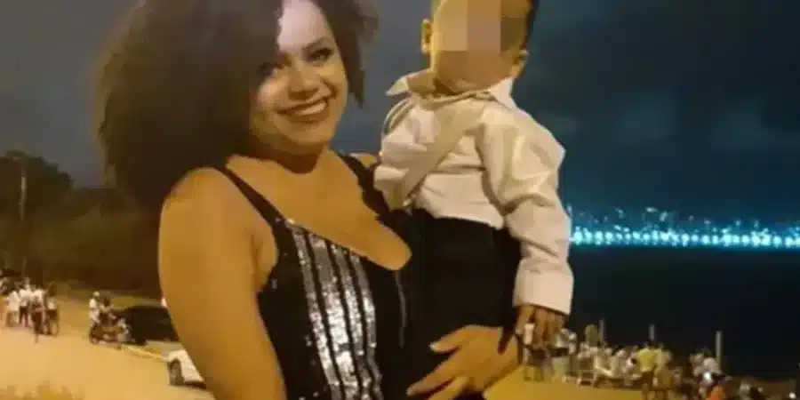 Corpo de mulher que decapitou filho é violado e queimado