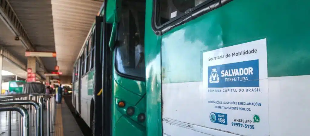 Após dois dias, ônibus voltam a circular na região do Nordeste de Amaralina