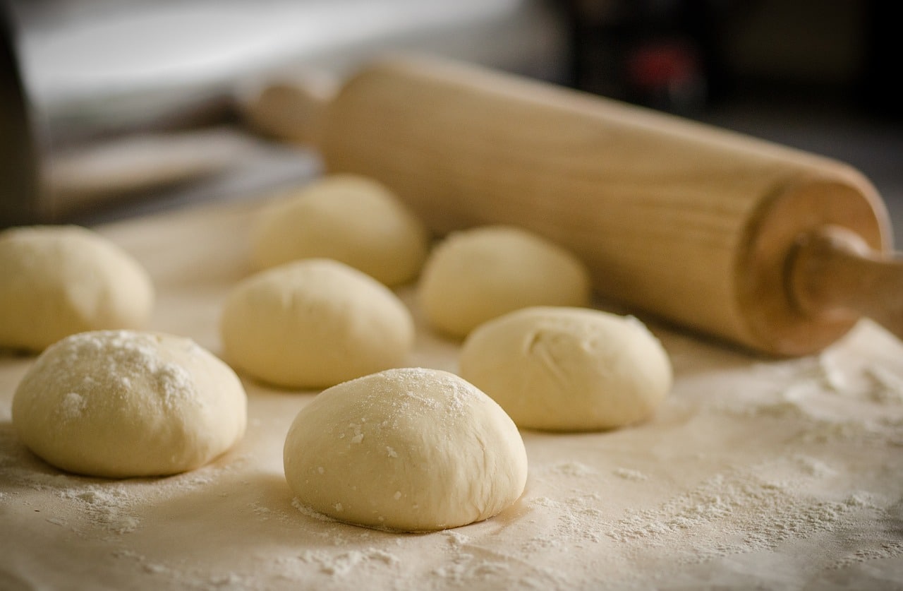 Simões Filho prorroga inscrições para curso gratuito de fabricação de pizza