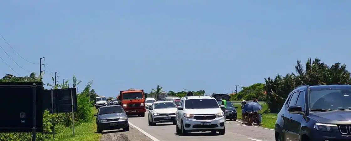 Motociclista fica ferido após acidente na BA-099