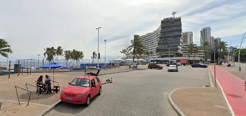 Turista é esfaqueado por assaltantes em Salvador