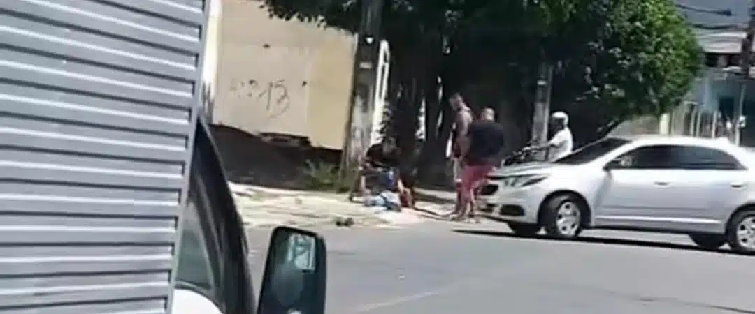 Suspeito é capturado por moradores após roubar no Inocoop