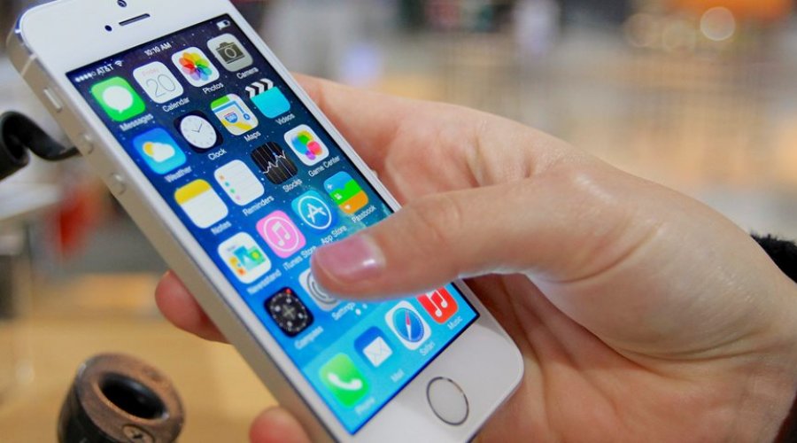 Tecnologia: Apple vai ajustar iPhones e Macs contra falhas de segurança